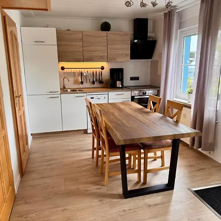 Vakantiehuis Mit Eigenem Garten 2 Sz 2 Baeder 70qm Joachimsthal