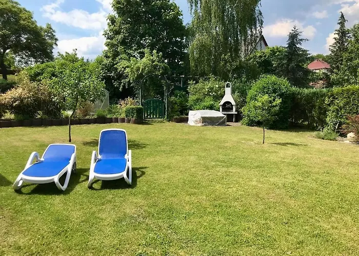 Mit Eigenem Garten 2 Sz 2 Baeder 70qm * Joachimsthal